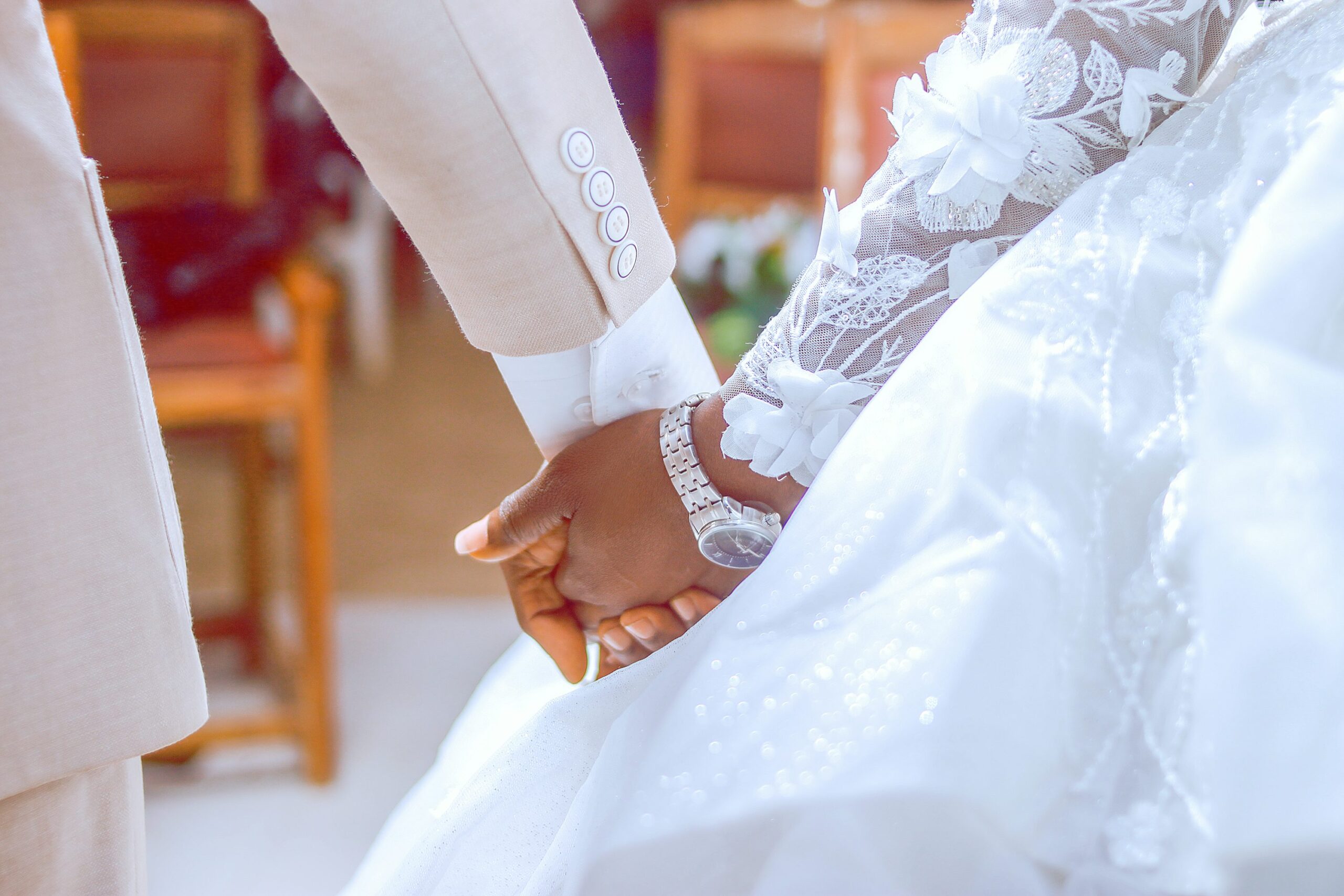 photo 1736246782310 df3570f8df72